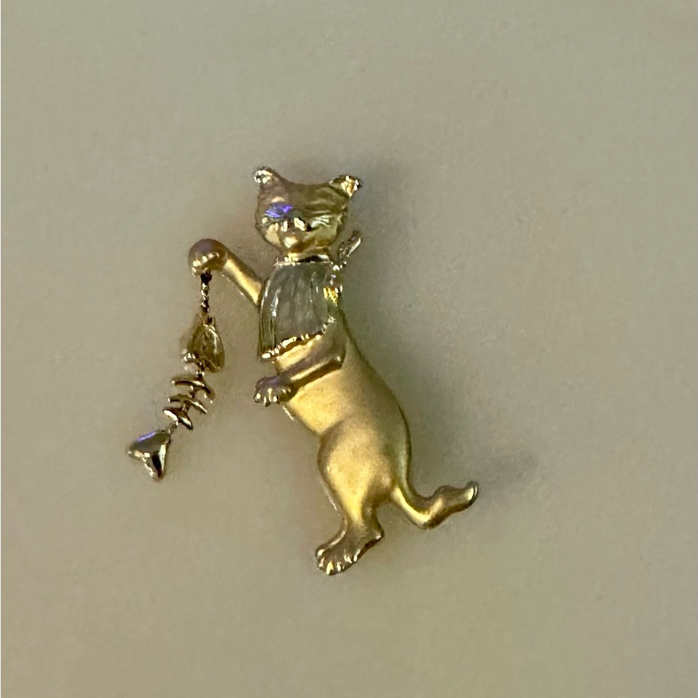 Vintage AJC Cat with Dangling Fish Bones